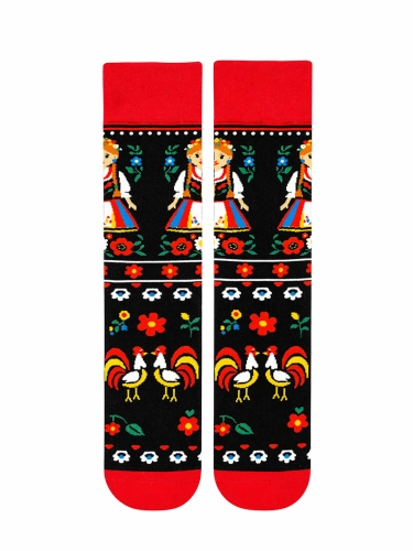 Kolorowe skarpetki czarne z motywem krakowianki i folklorystycznych detali