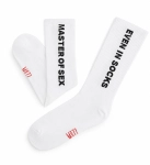 Sportowe skarpetki białe prążkowane z napisem Master of sex even in socks